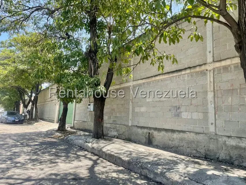 Galpon - Deposito en Venta en Zona Industrial 3, Lara - 28
