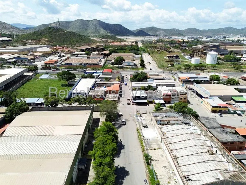 Galpon - Deposito en Venta en Zona Industrial 3, Lara - 40