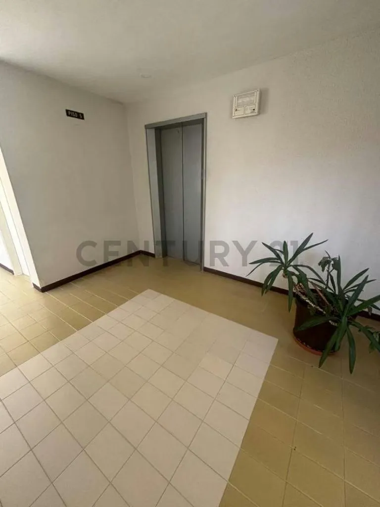 APARTAMENTO EN VENTA EN LOS SAMANES - 5