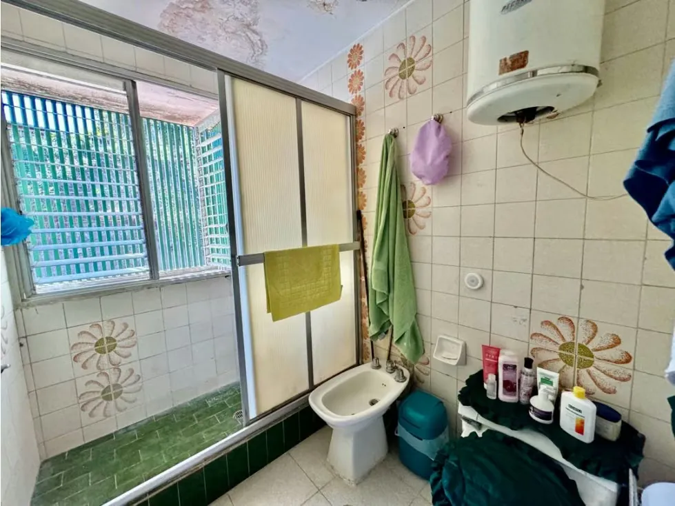 Se vende casa 1.450m2 9h/10b/9p Prados del Este - 36