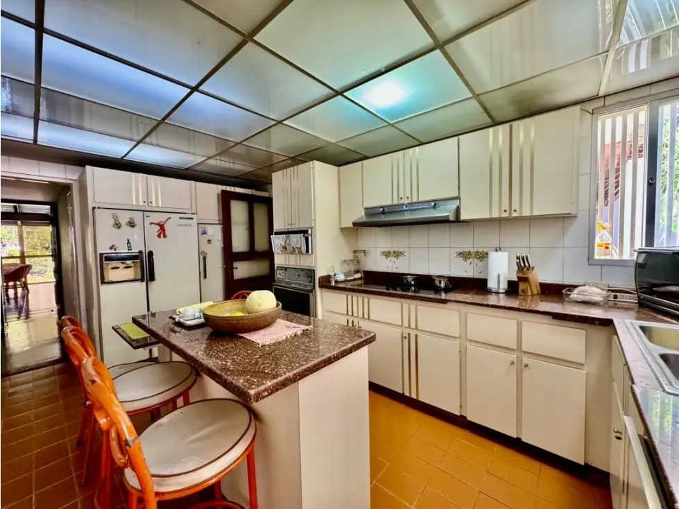 Se vende casa 1.450m2 9h/10b/9p Prados del Este - 79