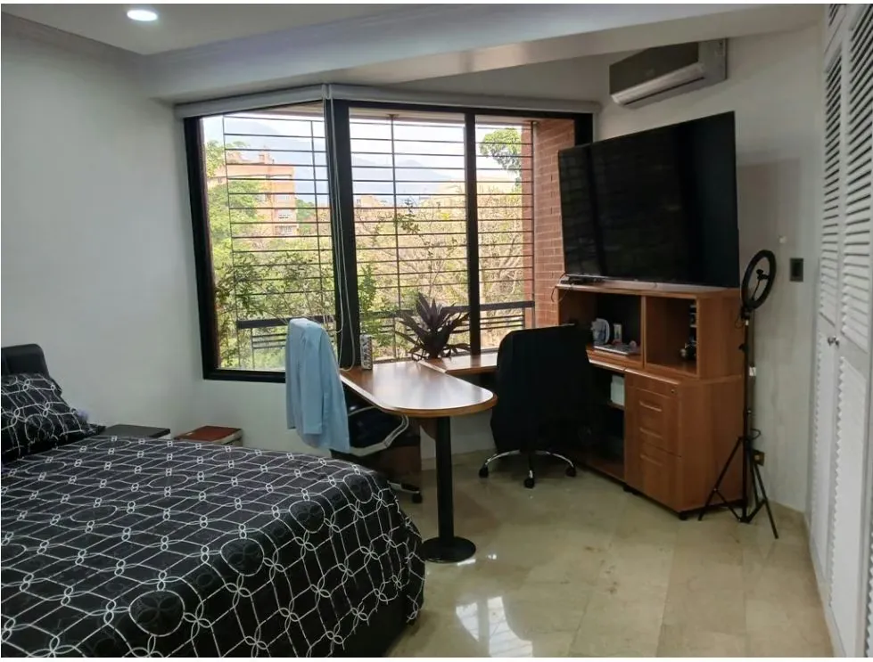 Vendo apartamento 285m2, 4H/5B/4E, MALETERO, URB Campo Alegre7758 - 16