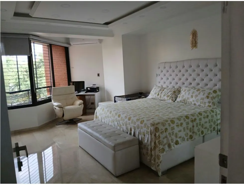 Vendo apartamento 285m2, 4H/5B/4E, MALETERO, URB Campo Alegre7758 - 22