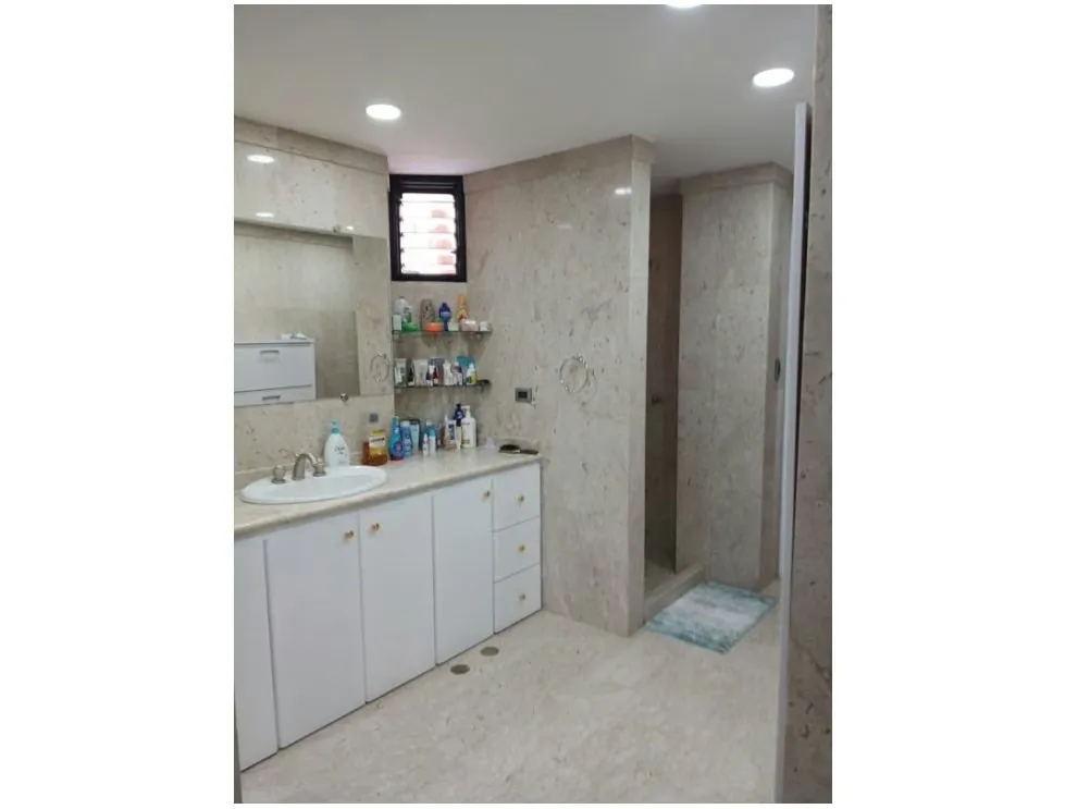 Vendo apartamento 285m2, 4H/5B/4E, MALETERO, URB Campo Alegre7758 - 24