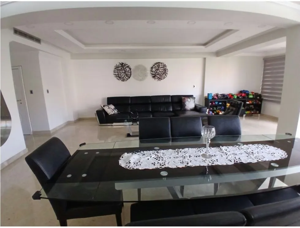 Vendo apartamento 285m2, 4H/5B/4E, MALETERO, URB Campo Alegre7758 - 7