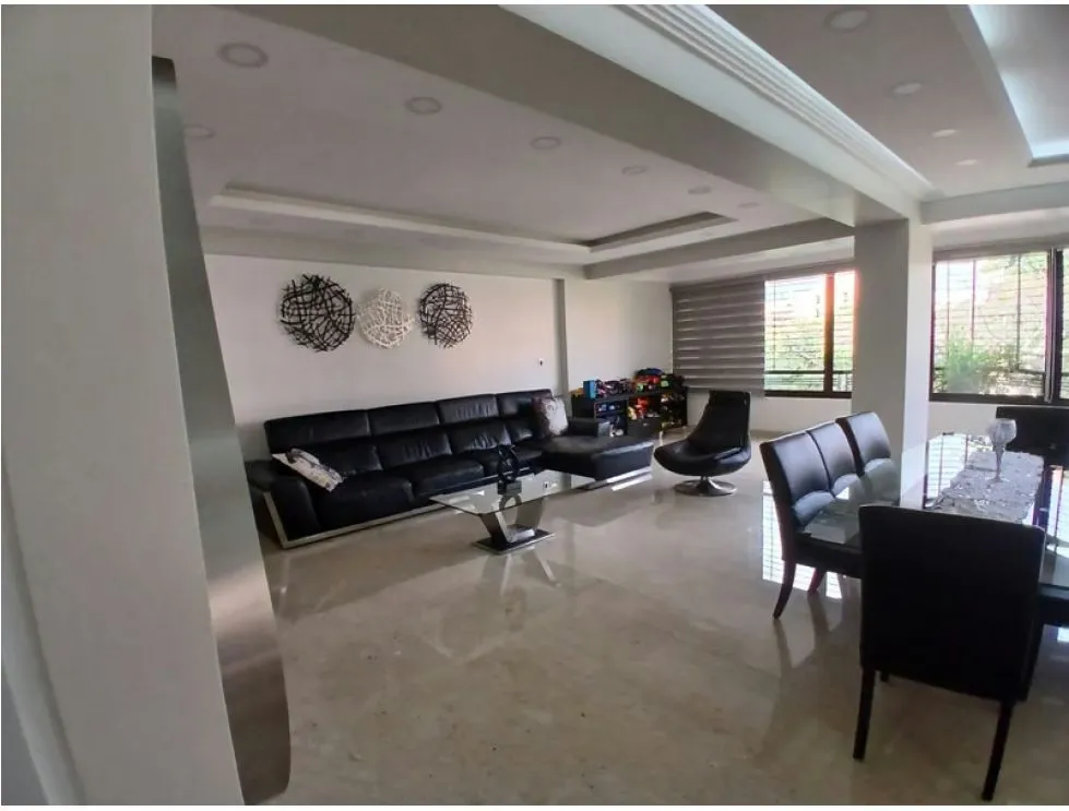 Vendo apartamento 285m2, 4H/5B/4E, MALETERO, URB Campo Alegre7758 - 9