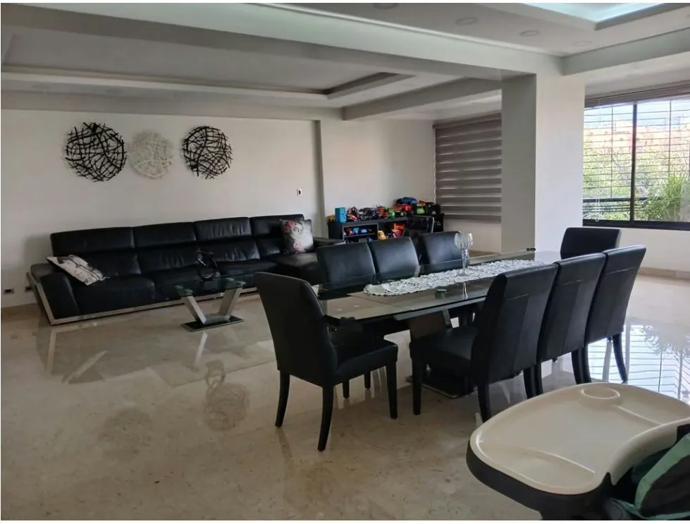 Vendo apartamento 285m2, 4H/5B/4E, MALETERO, URB Campo Alegre7758 - 10