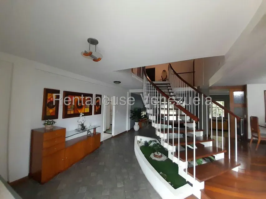 Casa (Duplex) en Venta en Colinas de Bello Monte, Distrito Metropolitano - 3