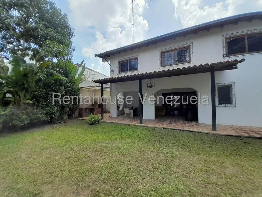 Casa (Duplex) en Venta en Colinas de Bello Monte, Distrito Metropolitano - 21