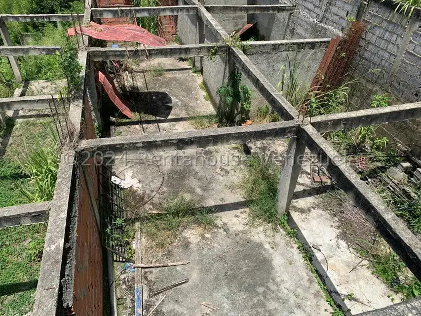 Terreno (Residencial) en Venta en Caicaguana, Distrito Metropolitano - 3