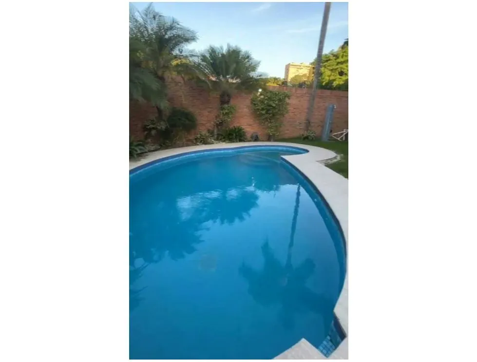 Se vende casa 678m2 Prados del Este 9863 - 3