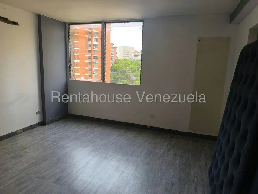Apartamento (1 Nivel) en Venta en La Florida, Distrito Metropolitano - 26