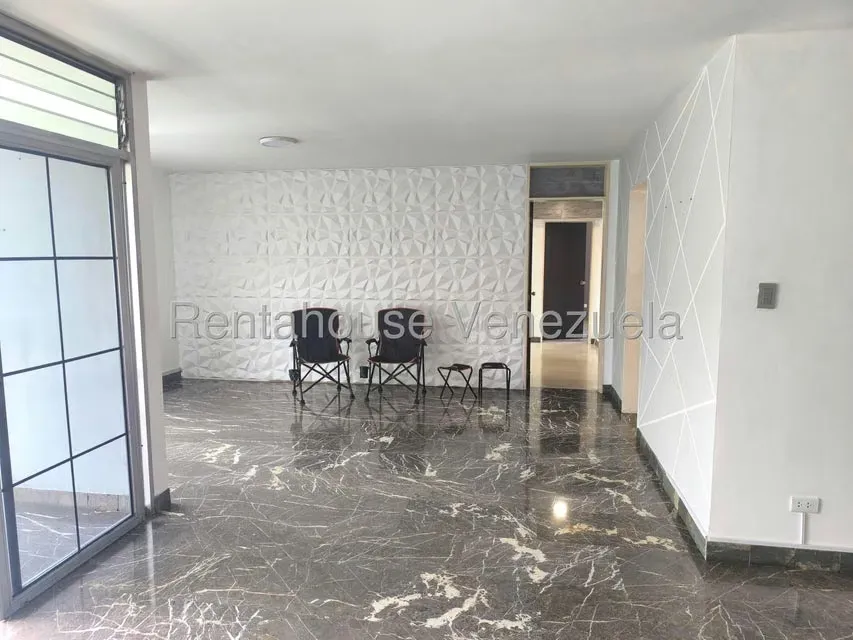 Apartamento (1 Nivel) en Venta en La Florida, Distrito Metropolitano - 6