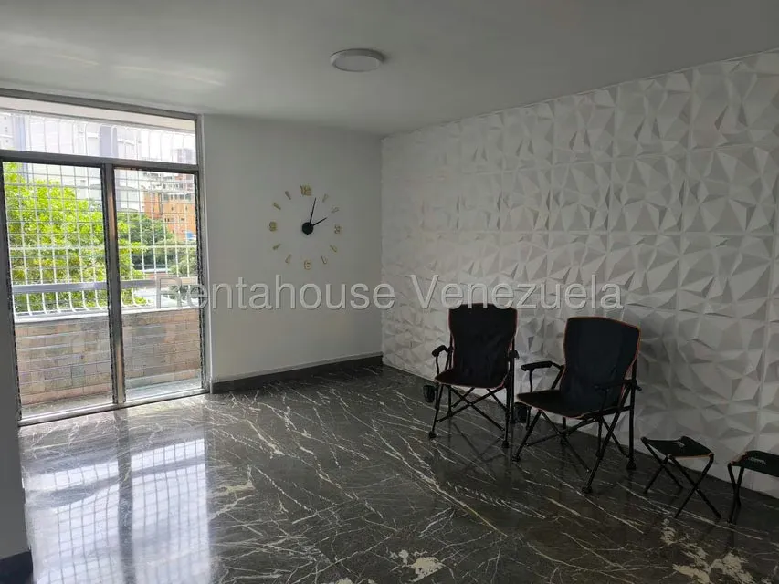 Apartamento (1 Nivel) en Venta en La Florida, Distrito Metropolitano - 7