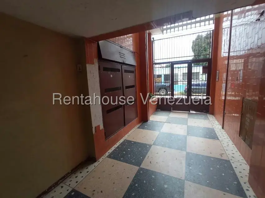 Apartamento (1 Nivel) en Venta en Centro, Carabobo - 28