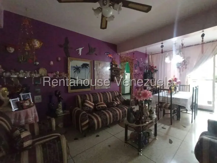 Apartamento (1 Nivel) en Venta en Centro, Carabobo - 3