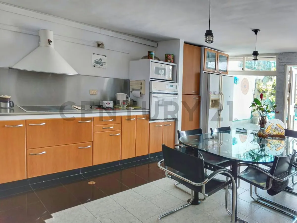 En venta Town House, La Macarena Sur, Los Teques Edo. Miranda - 13