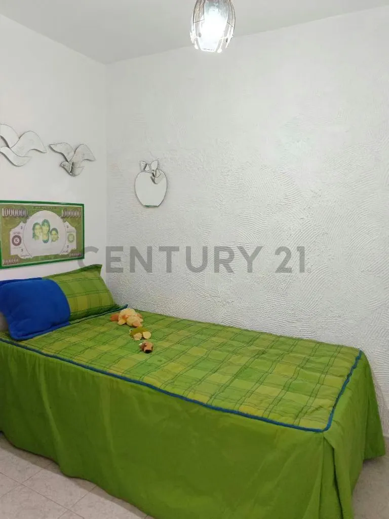 En venta Town House, La Macarena Sur, Los Teques Edo. Miranda - 14
