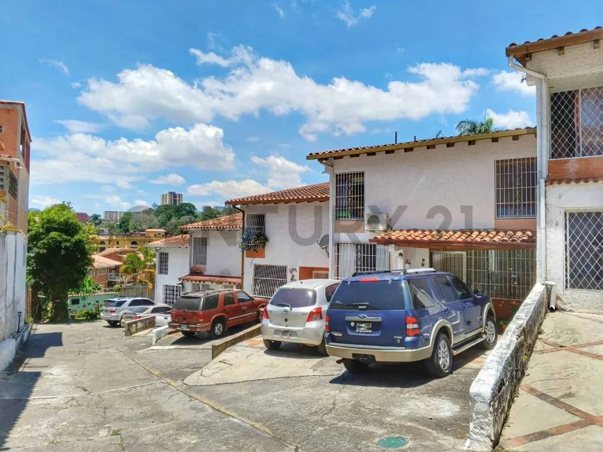 En venta Town House, La Macarena Sur, Los Teques Edo. Miranda - 39