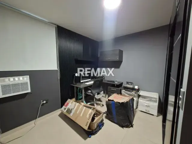 SE VENDE APARTAMENTO ACTUALIZADO, SEMI AMOBLADO PARA ESTRENAR DETRAS DE FARMATODO DE LA CIRCUNVALACION 1 CORREDOR VIAL CECILIO ACOSTA, EL PALMERAL - 11