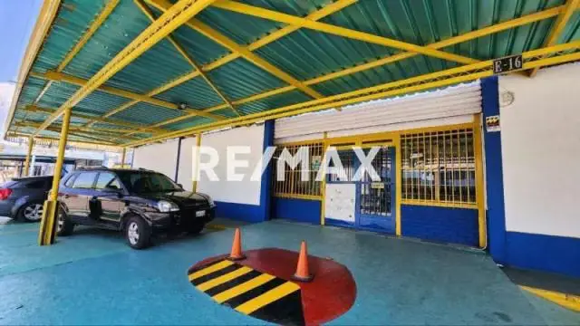 Venta galpon en la zona Industrial Carabobo Valencia muy cerca de ferreteria Hermanos Fridegotto