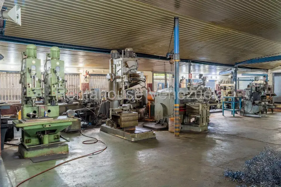 Galpon - Deposito en Venta en Parroquia Nueva Bolivia, Merida - 9