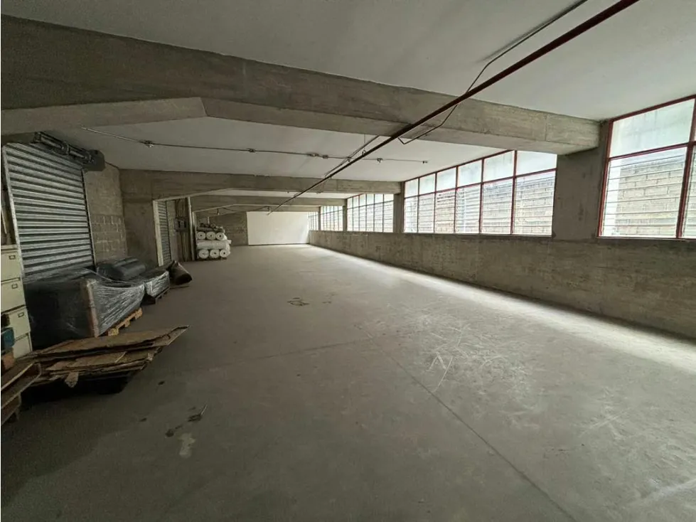 Se Alquila Deposito 252m² Palo Verde - 4