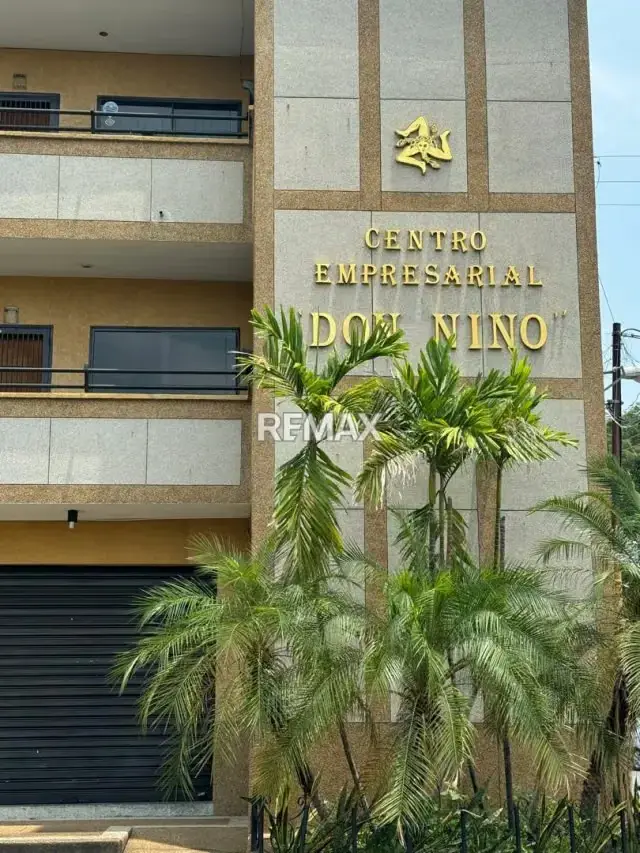 En Alquiler Local Comercial N° 30 ubicado en Guanare, Av. Simón Bolívar, Centro Empresarial Don Nino, Guanare, Portuguesa, Venezuela