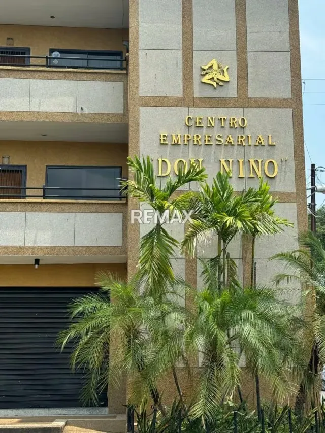 En Alquiler Local Comercial N° 30 ubicado en Guanare, Av. Simón Bolívar, Centro Empresarial Don Nino, Guanare, Portuguesa, Venezuela