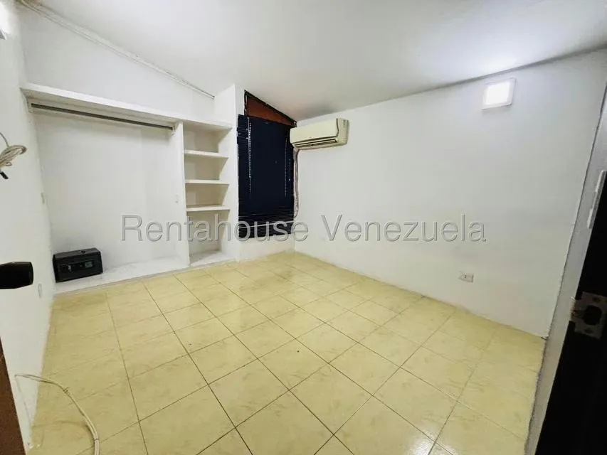 Casa (Duplex) en Venta en Nueva Casarapa, Miranda - 17