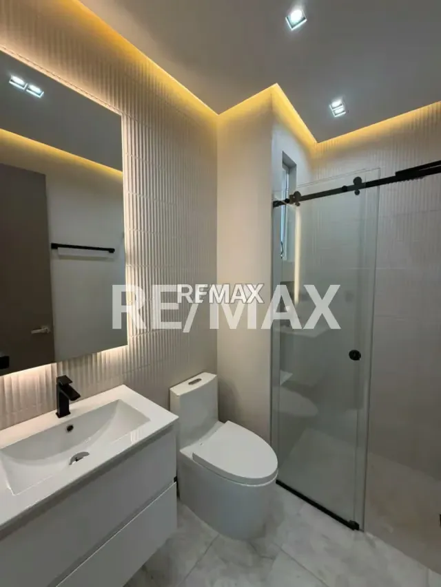 Apartamento en Venta Edificio Akoya - 11