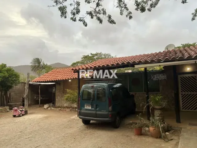 POSADA CON ESTILO RUSTICO, CON SERENIDAD CAMPESTRE EN MARGARITA - 5