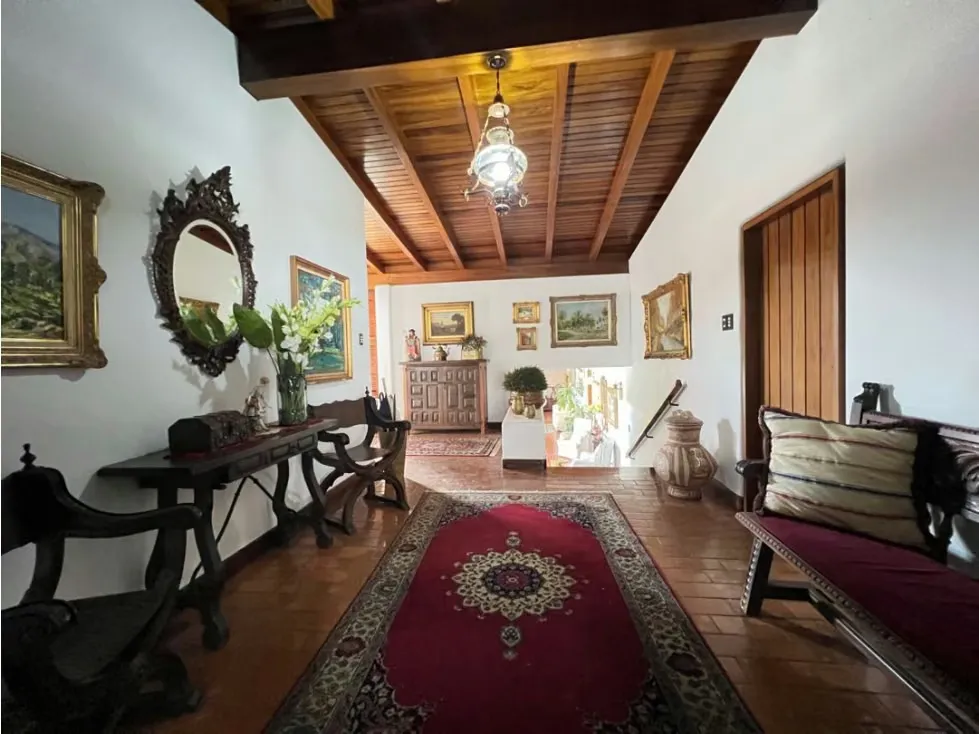 Se vende casa 950m2 10H/8B/8P Cumbres de Curumo - 15