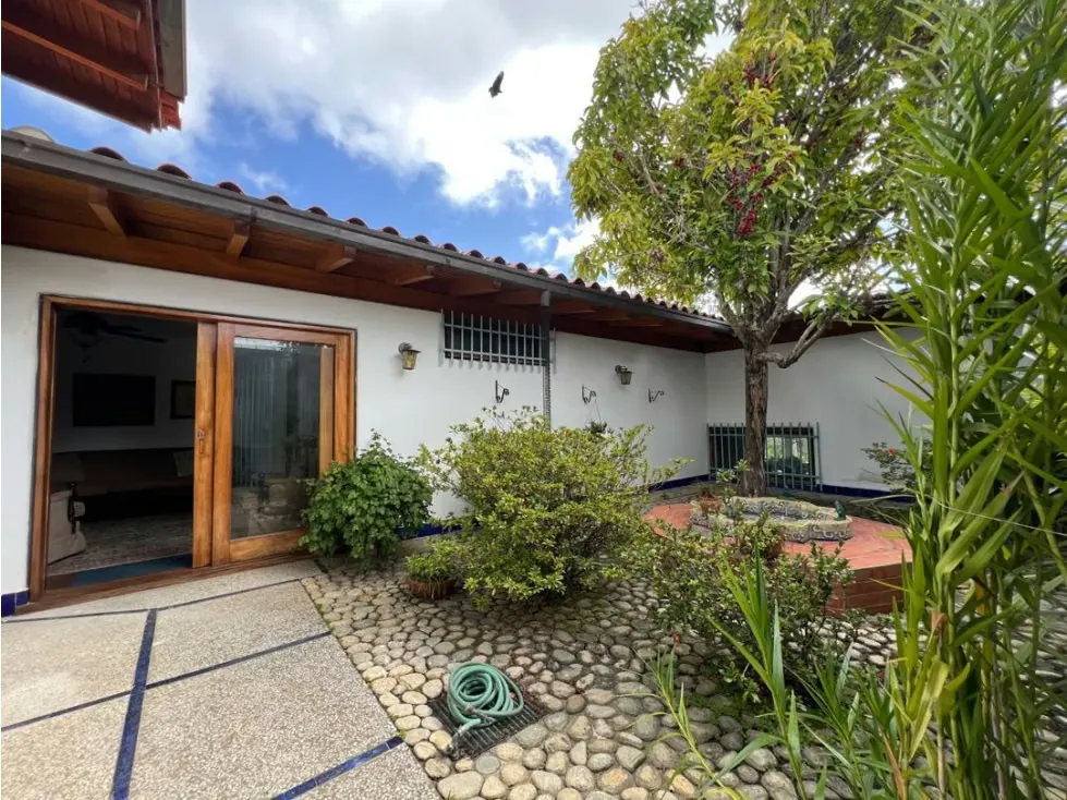 Se vende casa 950m2 10H/8B/8P Cumbres de Curumo - 9