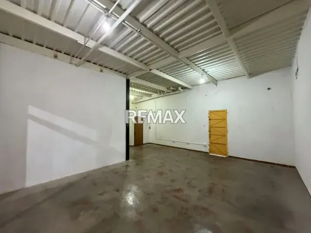 LOCAL COMERCIAL EN ALQUILER EN AV LIBERTADOR BARQUISIMETO LARA - 4