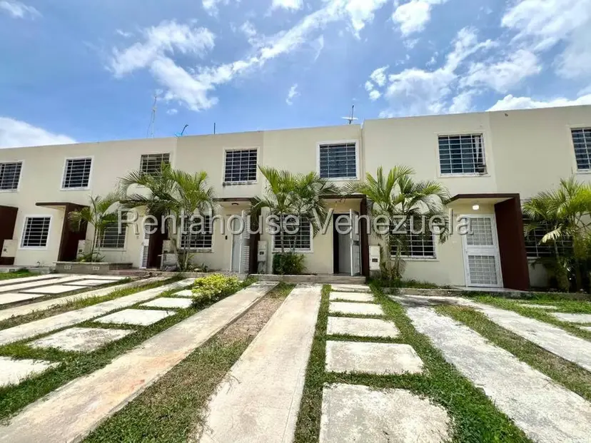 Casa (1 Nivel) en Venta en Terrazas de la Ensenada, Lara