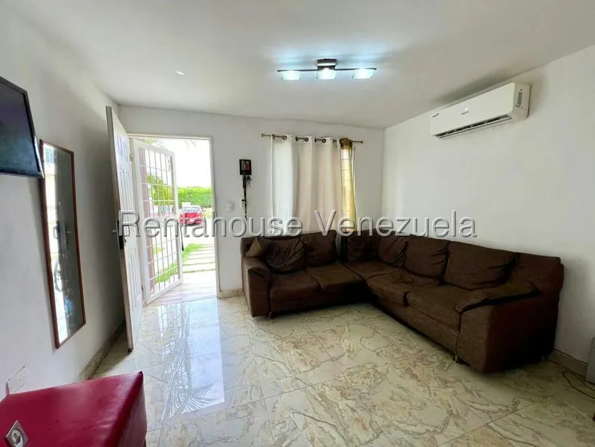 Casa (1 Nivel) en Venta en Terrazas de la Ensenada, Lara - 2