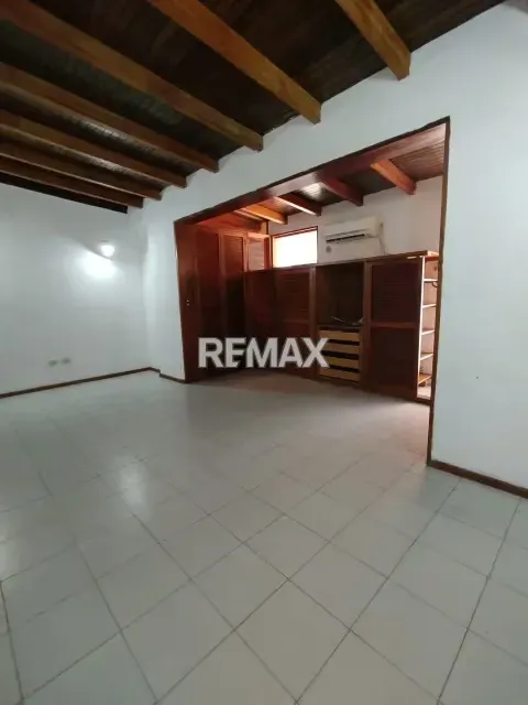 Venta de Casa en la Urb. Colinas de la California, Sucre - 10