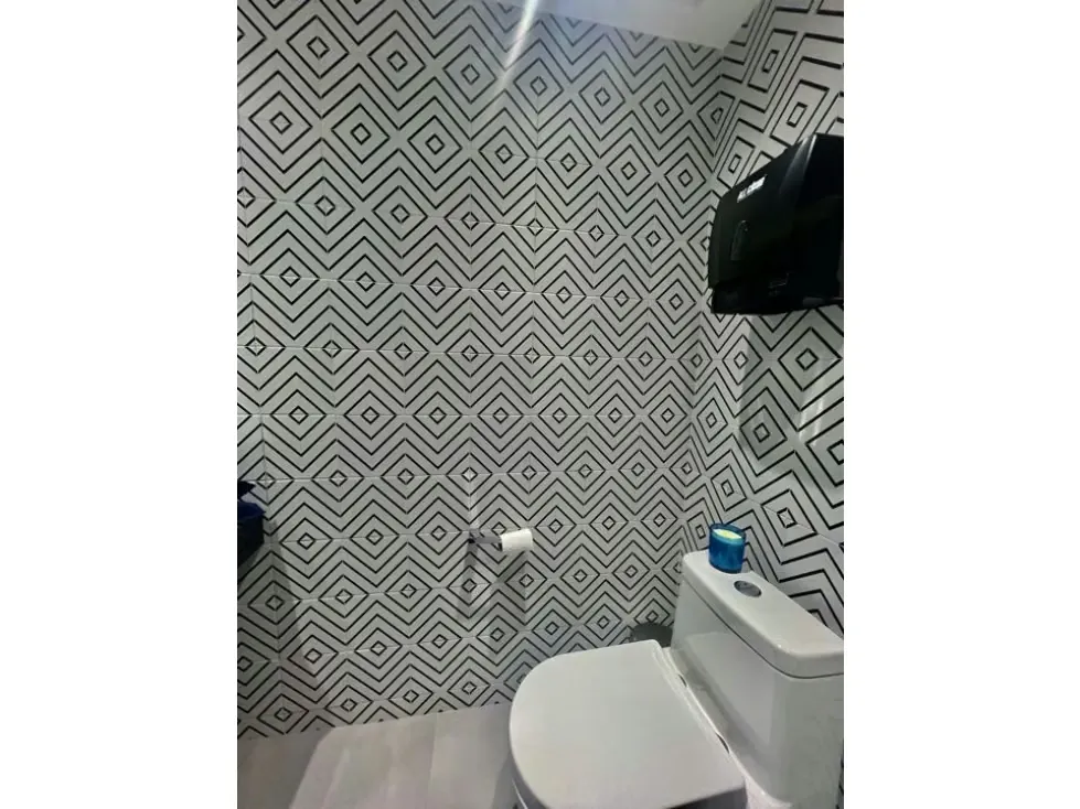Se vende o Alquila oficina 230m2 Los Naranjos 8044 - 11