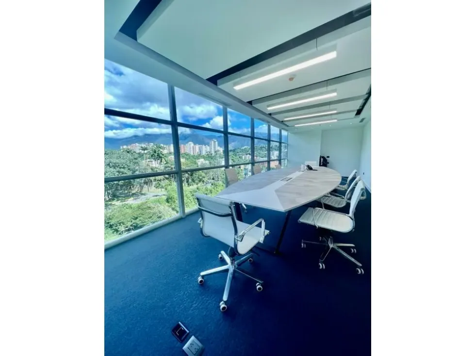 Se vende o Alquila oficina 230m2 Los Naranjos 8044 - 14