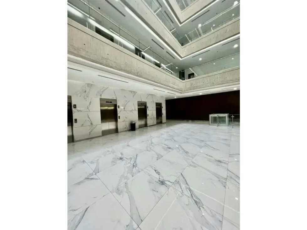 Se vende o Alquila oficina 230m2 Los Naranjos 8044 - 19
