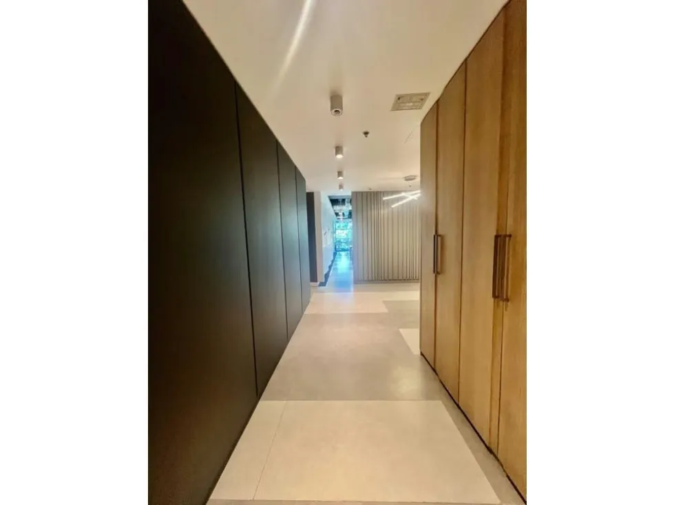 Se vende o Alquila oficina 230m2 Los Naranjos 8044 - 8