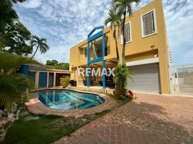 CASA EN VENTA BELLAS ARTES