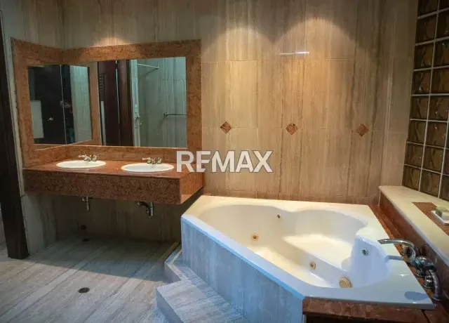 CASA EN VENTA BELLAS ARTES - 12