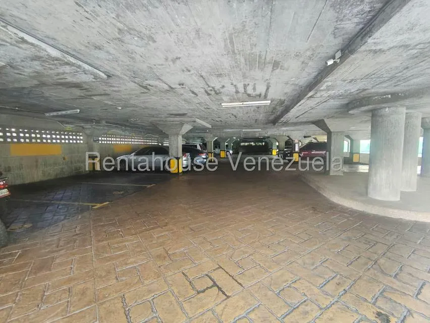 Apartamento (1 Nivel) en Venta en Los Naranjos del Cafetal, Distrito Metropolitano - 39