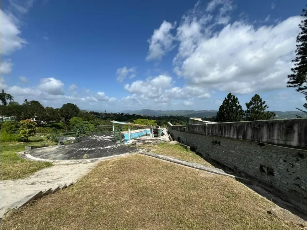 Se vende casa 4.500m² 10p La Lagunita - 2