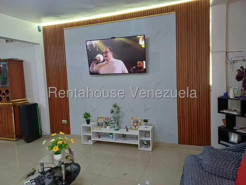 Casa (1 Nivel) en Venta en Catia, Distrito Metropolitano - 17