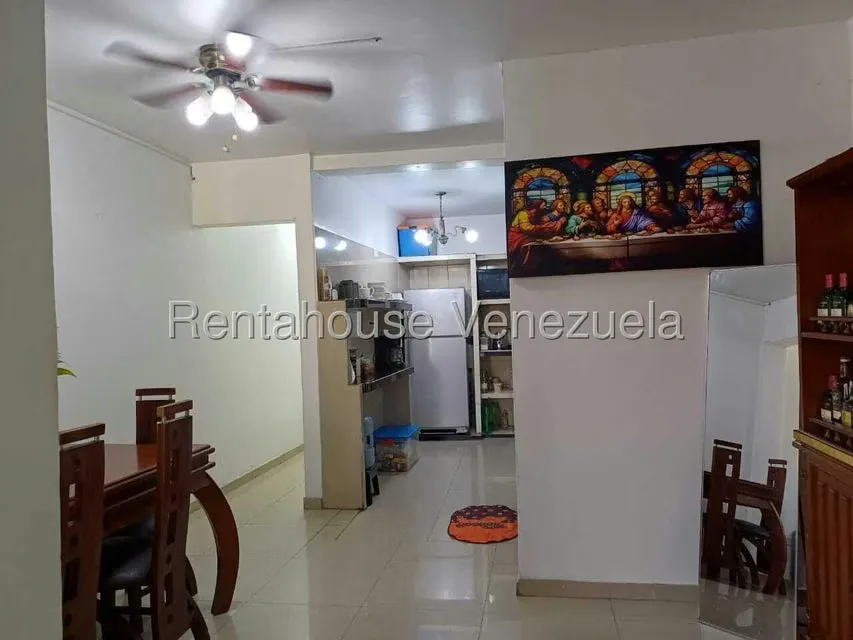 Casa (1 Nivel) en Venta en Catia, Distrito Metropolitano - 37