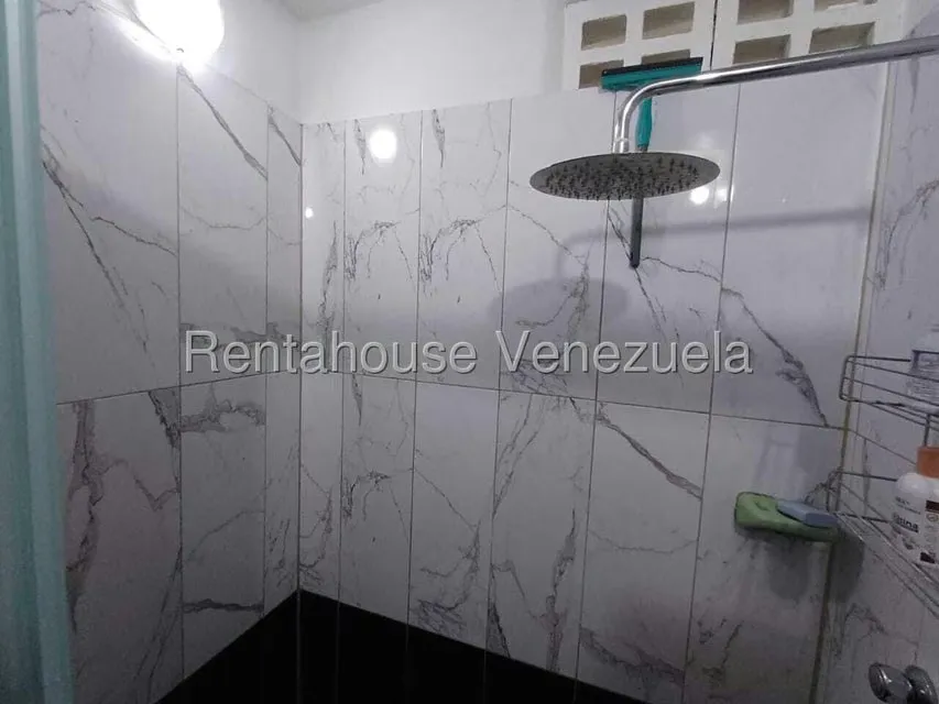 Casa (1 Nivel) en Venta en Catia, Distrito Metropolitano - 53