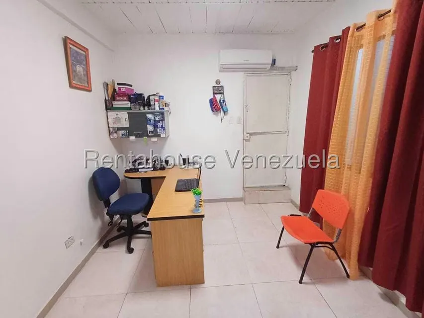 Casa (1 Nivel) en Venta en Catia, Distrito Metropolitano - 60